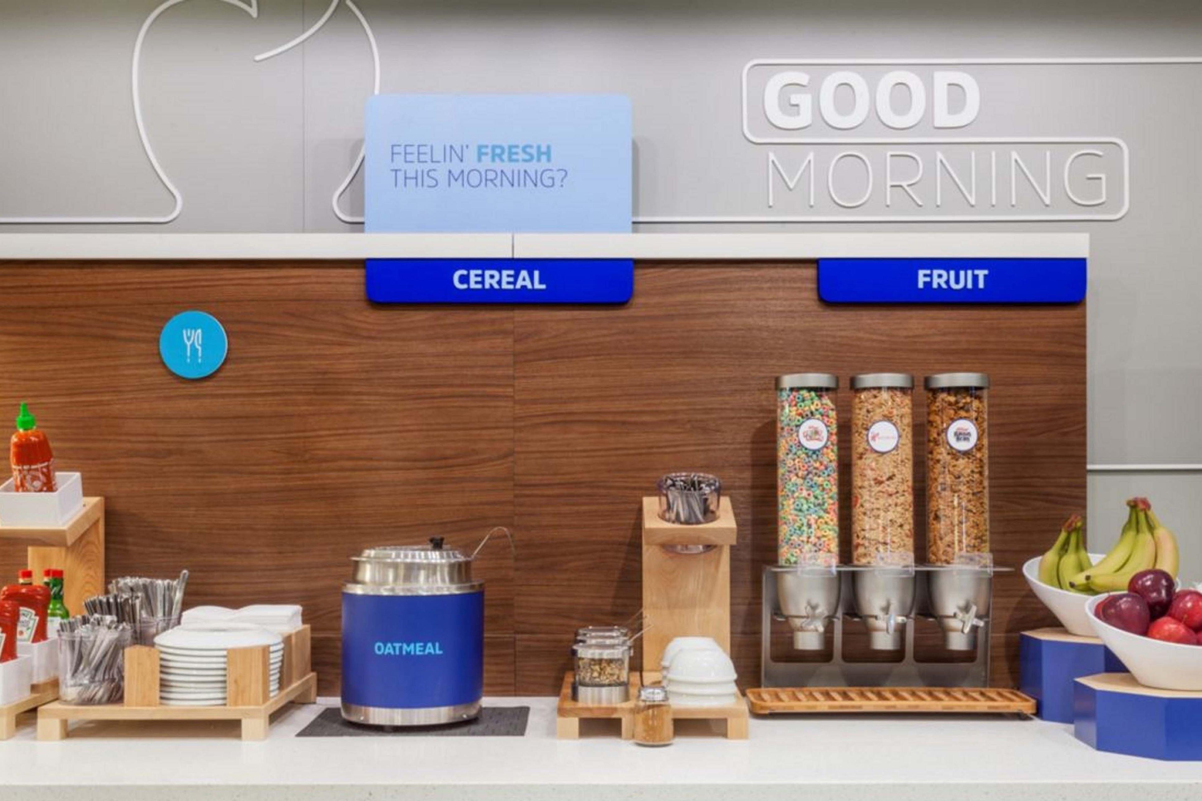 Holiday Inn Express Forest City By Ihg Εξωτερικό φωτογραφία